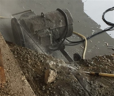 中山華藝拆撐現場